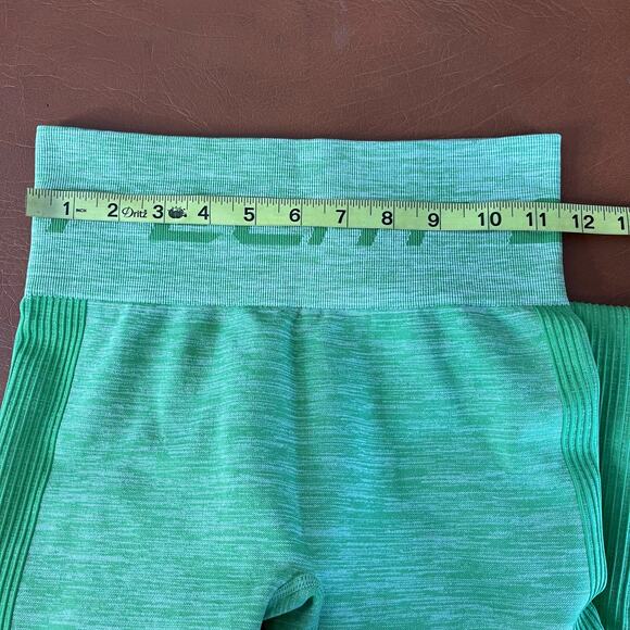 ECHT Arise Pure Seamless Leggings Green Tea Size Small Yoga Gym Workout Fitness - Picture 8 of 9